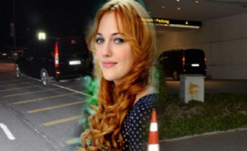 Meryem Uzerli kapıda kaldı