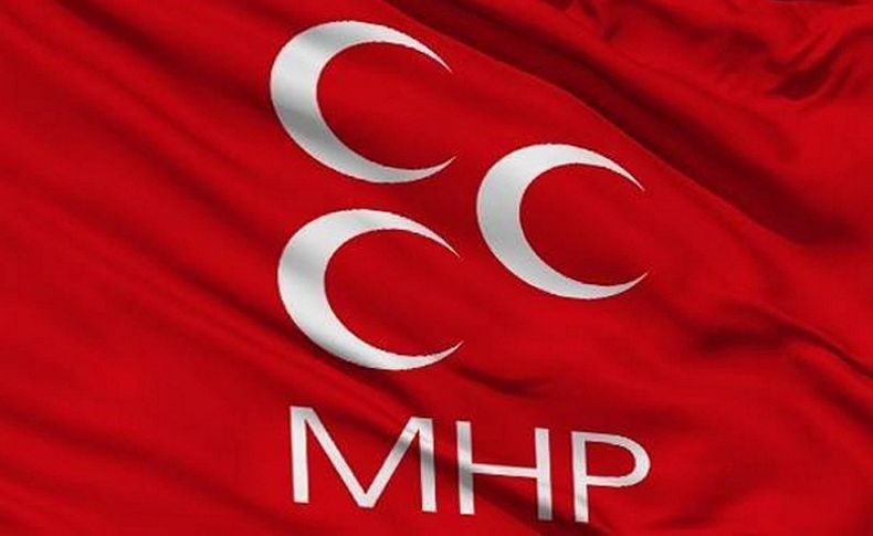 MHP İzmir’de iki ilçe başkanı istifa etti