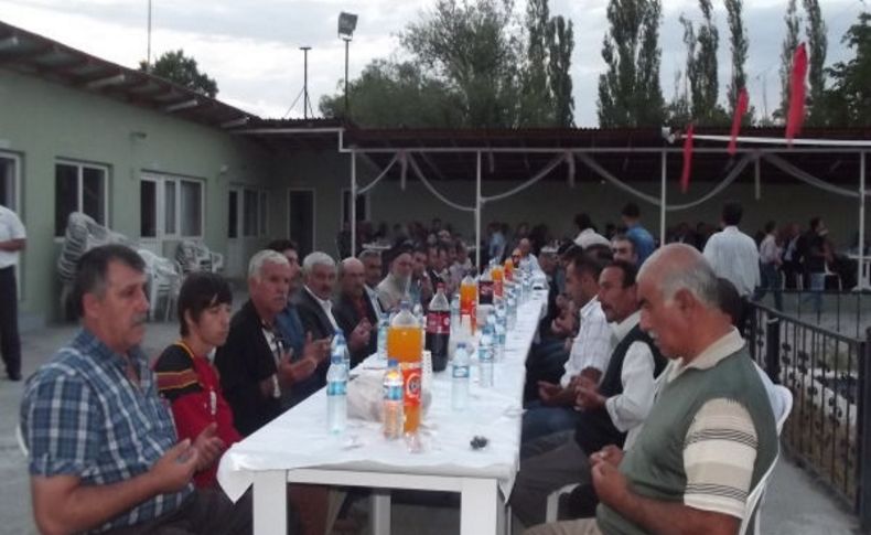 MHP Kağızman ilçe teşkilatı bin 100 kişiye iftar verdi