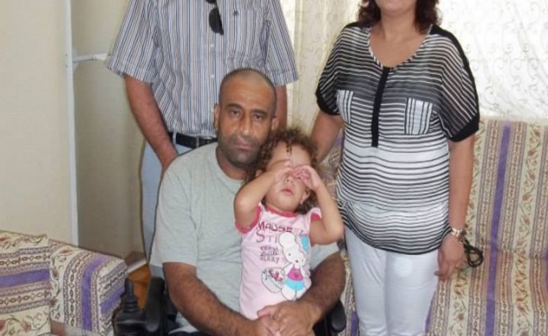 MHP Manavgat ilçe teşkilatından yürüme engelli Yılmaz'a akülü araba hediyesi