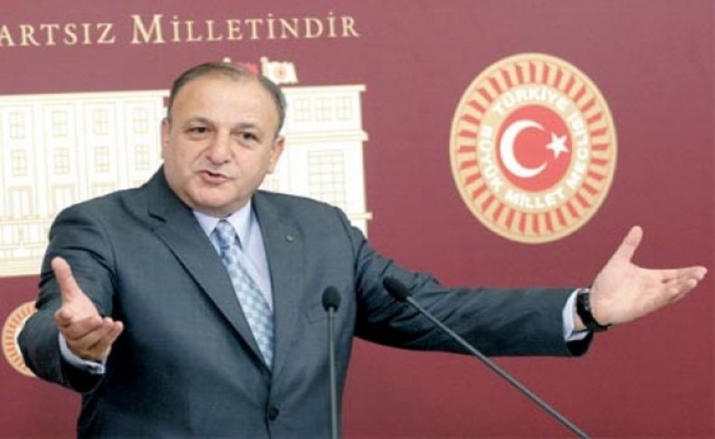 MHP'li Vural: ''Üniversiteler adeta AKP'nin icraatının savunucuları haline gelmiş.“