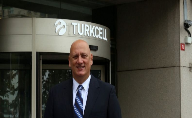 Mobil internet ve akıllı telefon gelirini uçurdu, yıllık yüzde 11 büyüdü