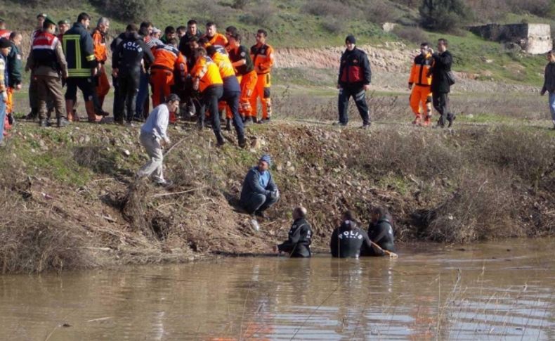 Motosikletle akıntıya kapılan gencin cesedi bulundu