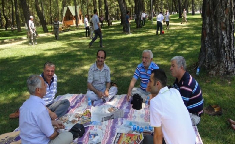 Müftülük çalışanları piknikte buluştu