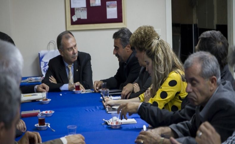 Mumcuoğlu'ndan AKSEV, ESDER ve Cem Evi Ziyareti