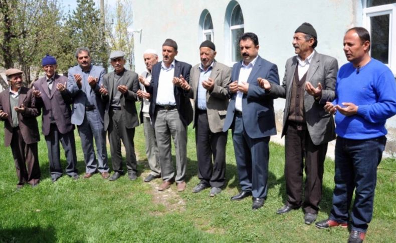 Muş'ta barış için toplu dua edildi