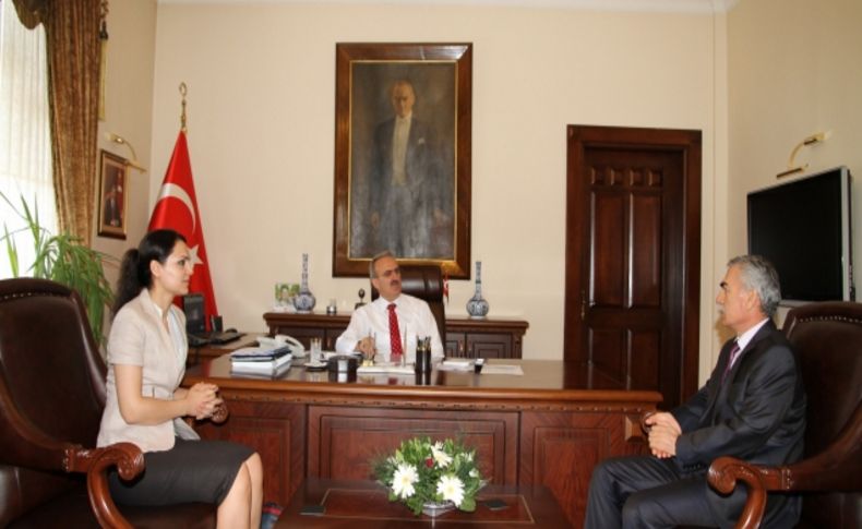 Mustafa Karaarslan’dan, Vali Karaloğlu’na ziyaret