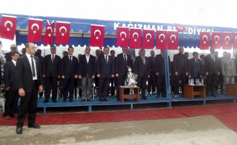 Müsteşar Habib Soluk, Kağızman'da temel atma törenine katıldı