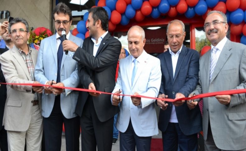 Nalburiye marketi açtı, çilingir ve tesisat hizmeti de verecek