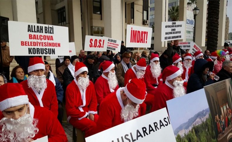 Arsa mağdurları bu sefer noel baba oldu: Kocaoğlu'na istifa çağrısı!