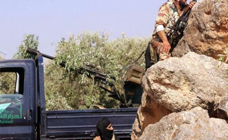 Nusra, PYD'den Rasulayn'ı geri almak için askeri yığınak yapıyor