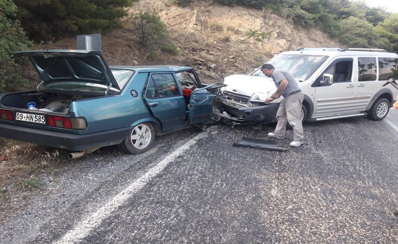 Ödemiş'te trafik kazası: 2 yaralı
