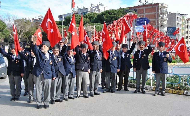 Ödemişli gazilerden gönüllü askerlik başvurusu