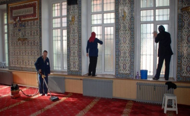 Odunpazarı’nda cami ve mescidlerde Ramazan temizliği