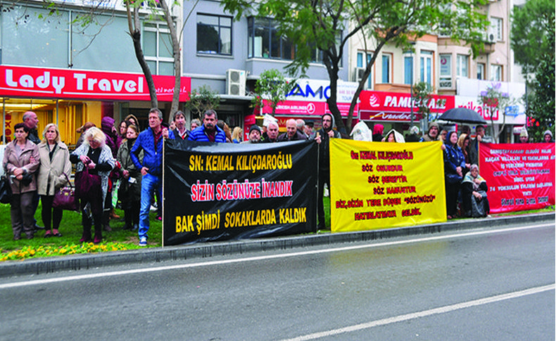 Kılıçdaroğlu örgütle toplantıya başladığı sırada otel önünde eylem!