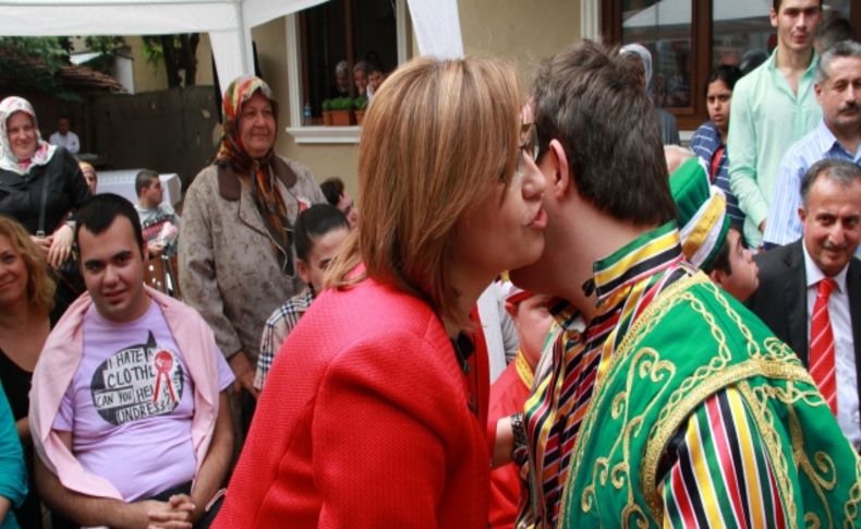 Otizmli çocuklara özel ilk korumalı işyeri Bursa'da açıldı