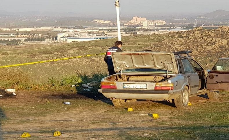 Otomobilinde sırtından vurularak öldürülen kişinin kuzeni tutuklandı