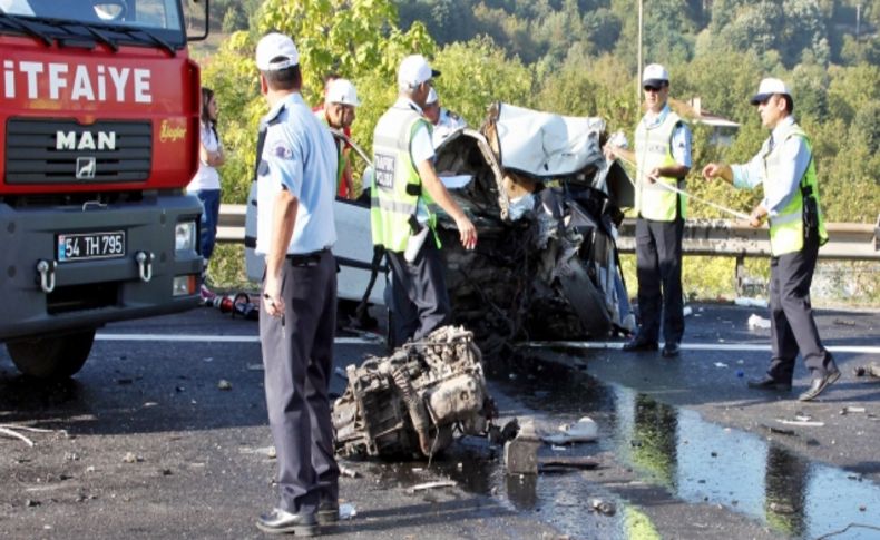 Otomobille TIR çarpıştı: 1 ölü