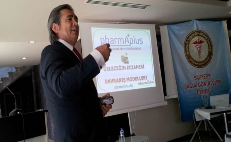 Özarslan: Eczaneler vitamin ve kozmetik ürün satışını marketlere kaptırdı