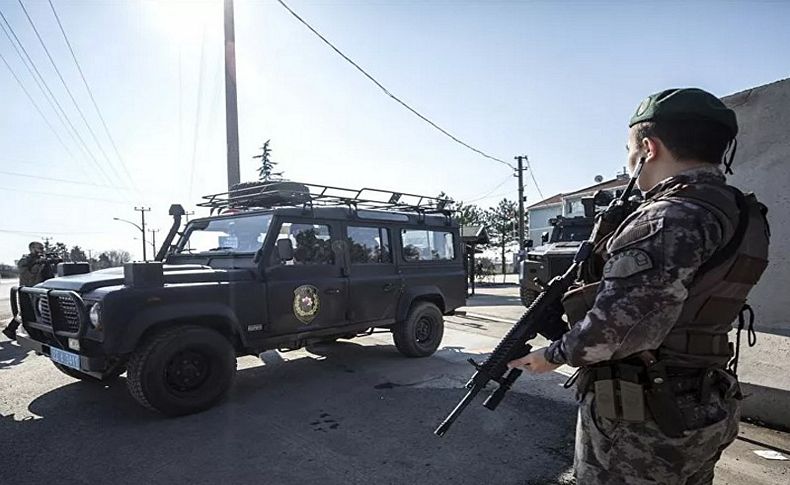 Özel harekat polisleri Yunanistan sınırına konuşlandı