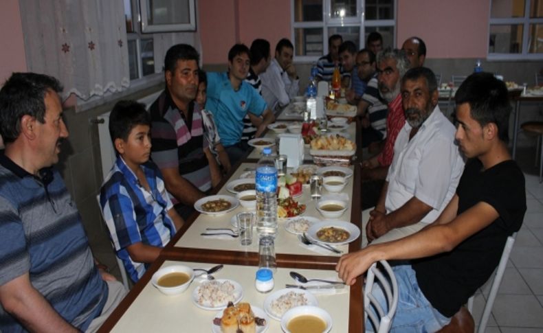 Özel Kızılırmak, komşuları iftarda buluşturdu