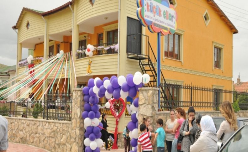 Özel kreş, gündüz bakımevi ve çocuk kulübü hizmete açıldı