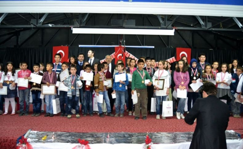 Özel Yıldırım Koleji, YIMATO derecelerini ödüllendirdi