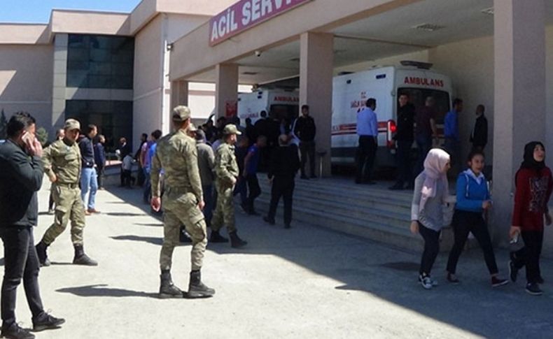 PKK tabura saldırdı: Biri ağır, iki asker yaralı