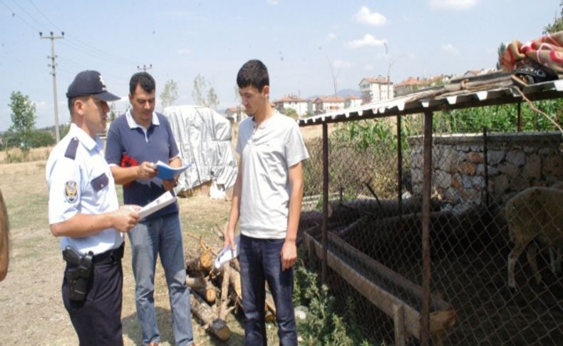 Polisten hayvan sahiplerine broşürlü dolandırıcılık uyarısı