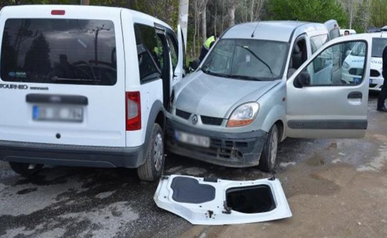 Uygulamadan kaçtı, 2 polisi yaraladı