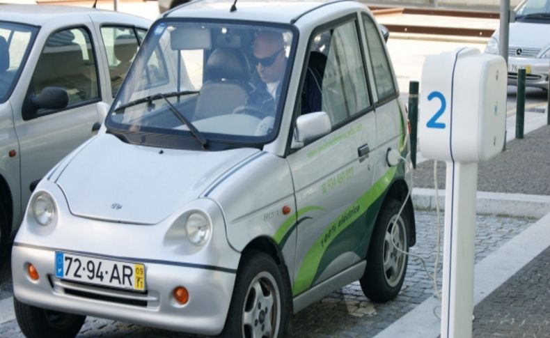 Portekiz'de dolum istasyonları elektrikli araç bekliyor (Özel)