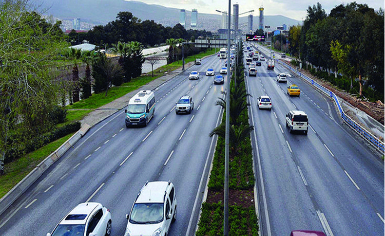 İzmir'in projektör hırsızları yakalandı!