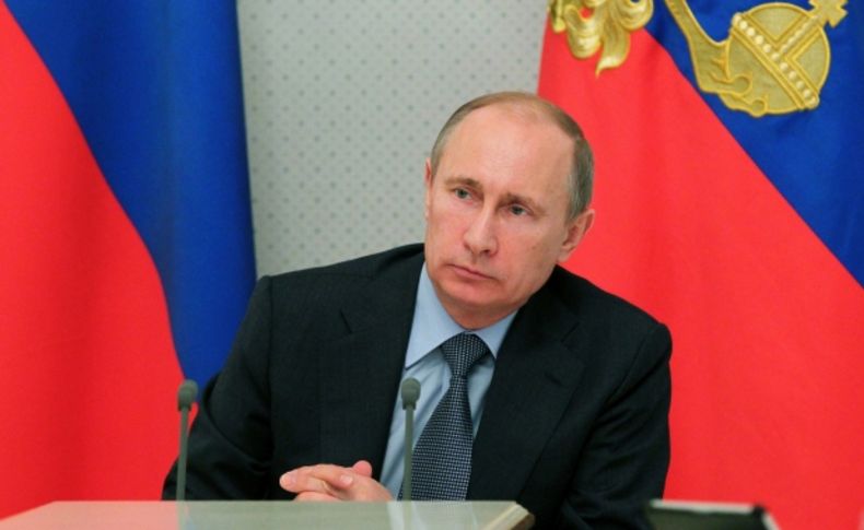 Putin: Euro Bölgesi’nde mali kriz ciddiyetini koruyor