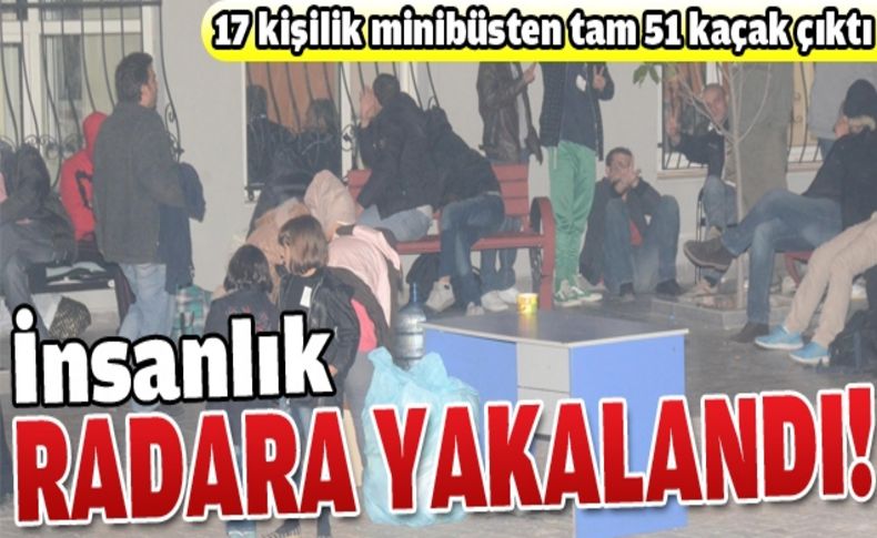 Radara giren minibüsten 51 kaçak çıktı