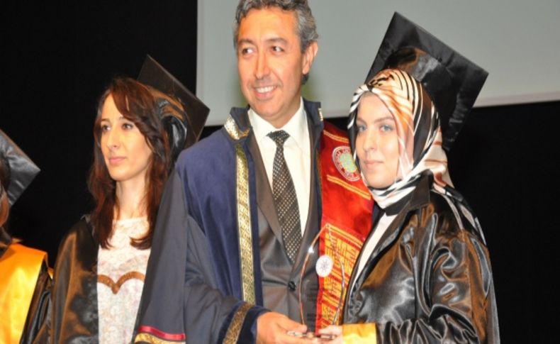 Rektör Dilek: Öğretmen olduğum için Allah’a şükrediyorum