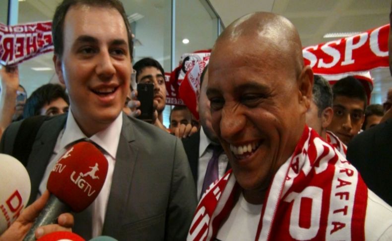 Roberto Carlos İstanbul'a geldi