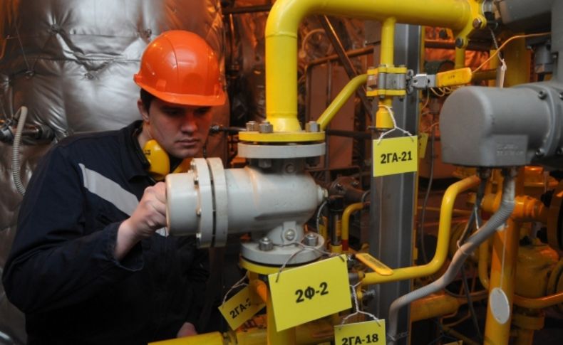 Rus enerji devi Gazprom yüzde 10 daha az kazandı