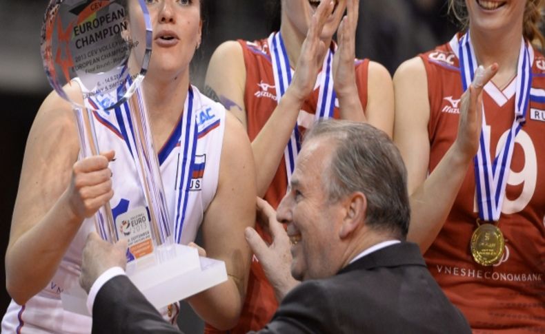 Rusya Bayan Milli Voleybol Takımı 12 yıl aradan sonra Avrupa şampiyonu oldu