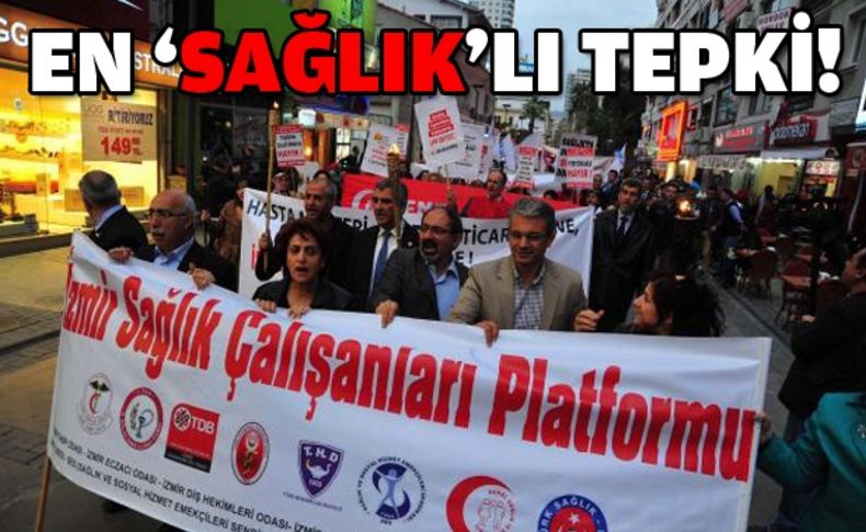 Sağlıkçılardan meşaleli yürüyüş