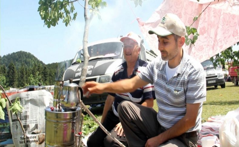 Sahilden kaçan soluğu yaylalarda alıyor