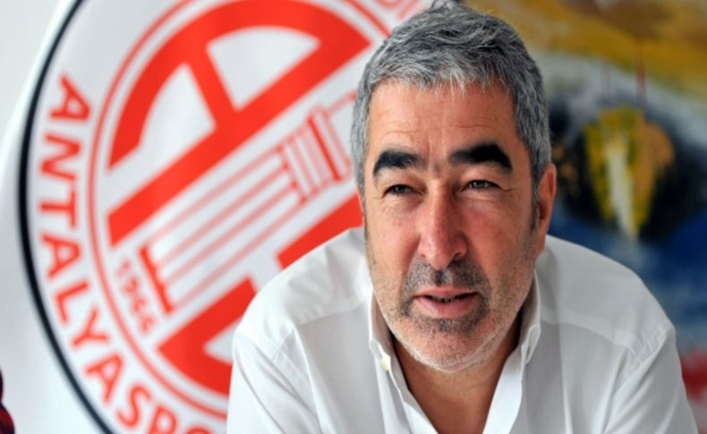 Samet Aybaba, Medical Park Antalyaspor’a bir yıllığına imza attı