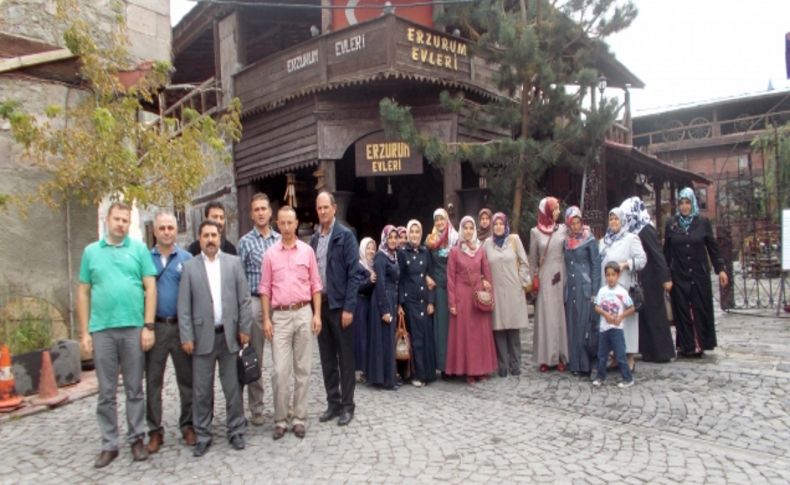 Saruhanlı eğitim gönüllüleri Doğu Anadolu gezisi düzenledi