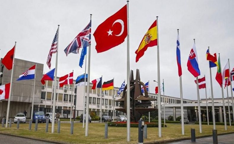 Savunma bakanları toplantısı öncesi NATO çalkalanıyor