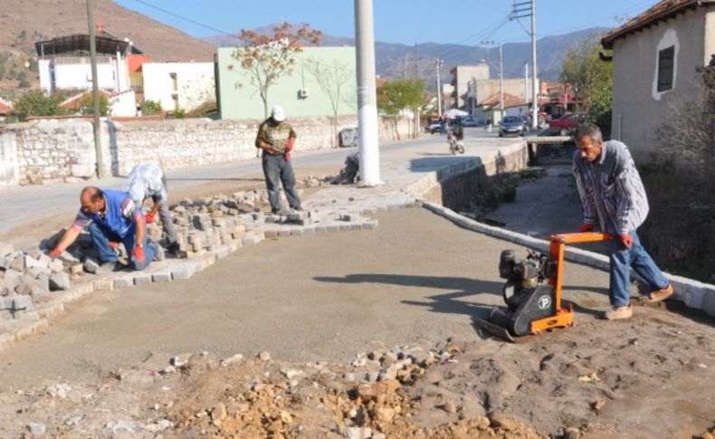 Şehit Kemal’in yolları, Helvacı’nın sokakları yenileniyor