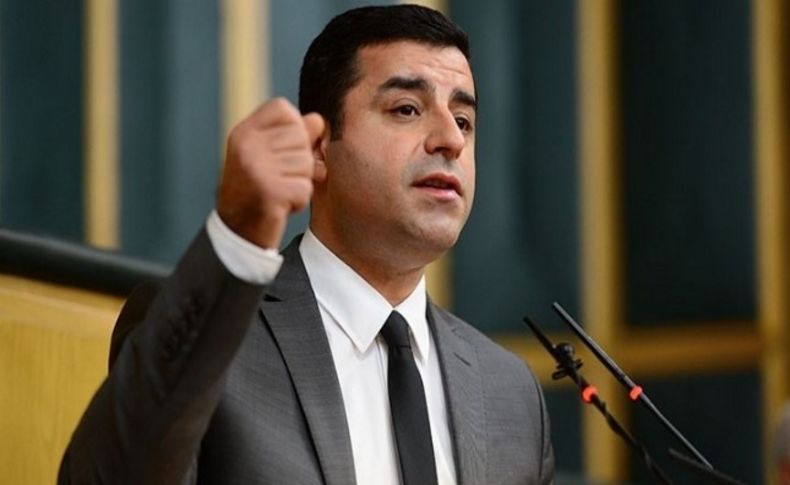 Demirtaş: Bir bakmışsınız Bozdağ UCM'nin önünde