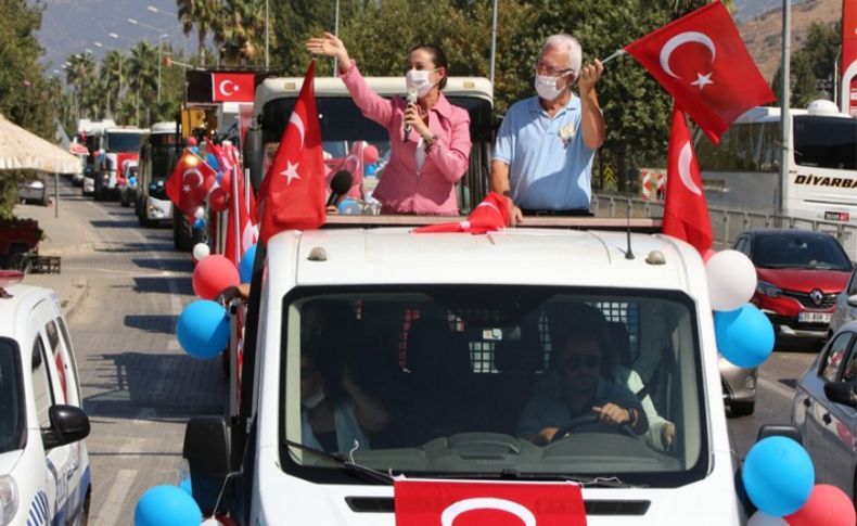 Selçuk'ta sonsuz özgürlük ve bağımsızlık konvoyu