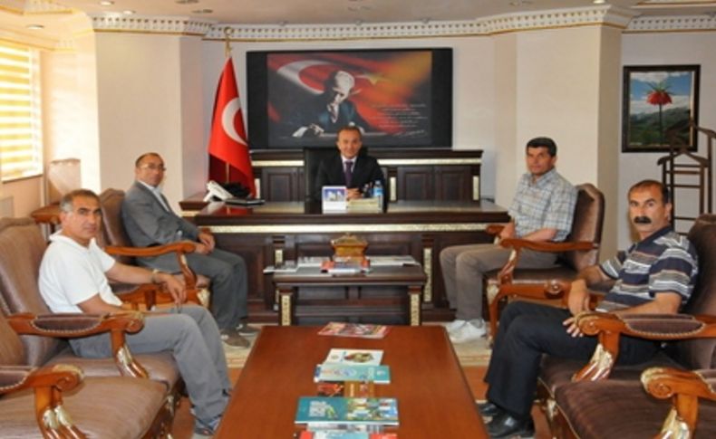 Sendika başkanları Vali Güner`i ziyaret etti