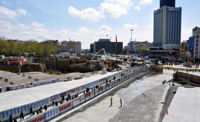 Sendikaların 1 Mayıs için ısrar ettiği Taksim Meydanı