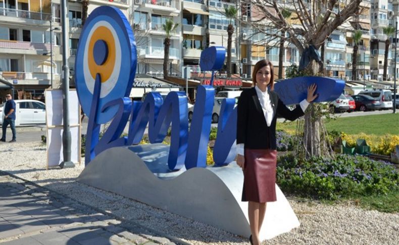 Senem Kılıç: “İzmir’e yeni bir ses lazım”