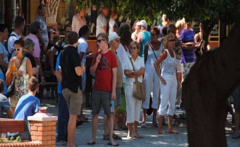 Side'ye Alman turistler gelmeye başladı